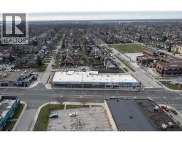 1395 Tecumseh Rd E Lower, Windsor, ON N8W2B9 Photo 12