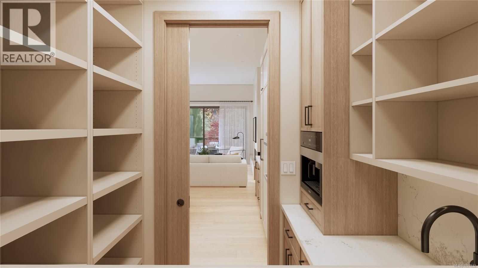 2 2737 Tudor Avenue, Saanich