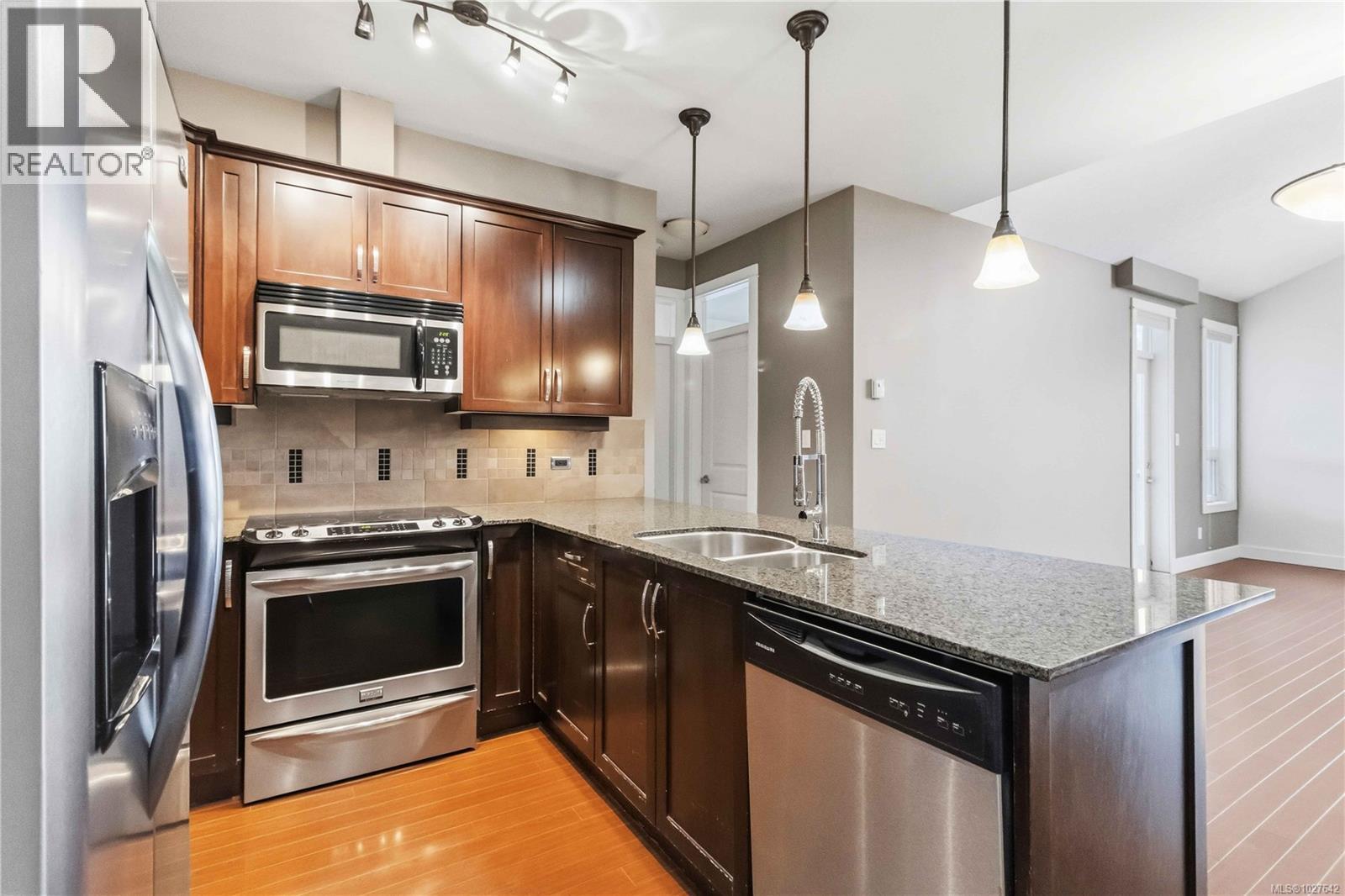 309 3210 JACKLIN Road, Langford