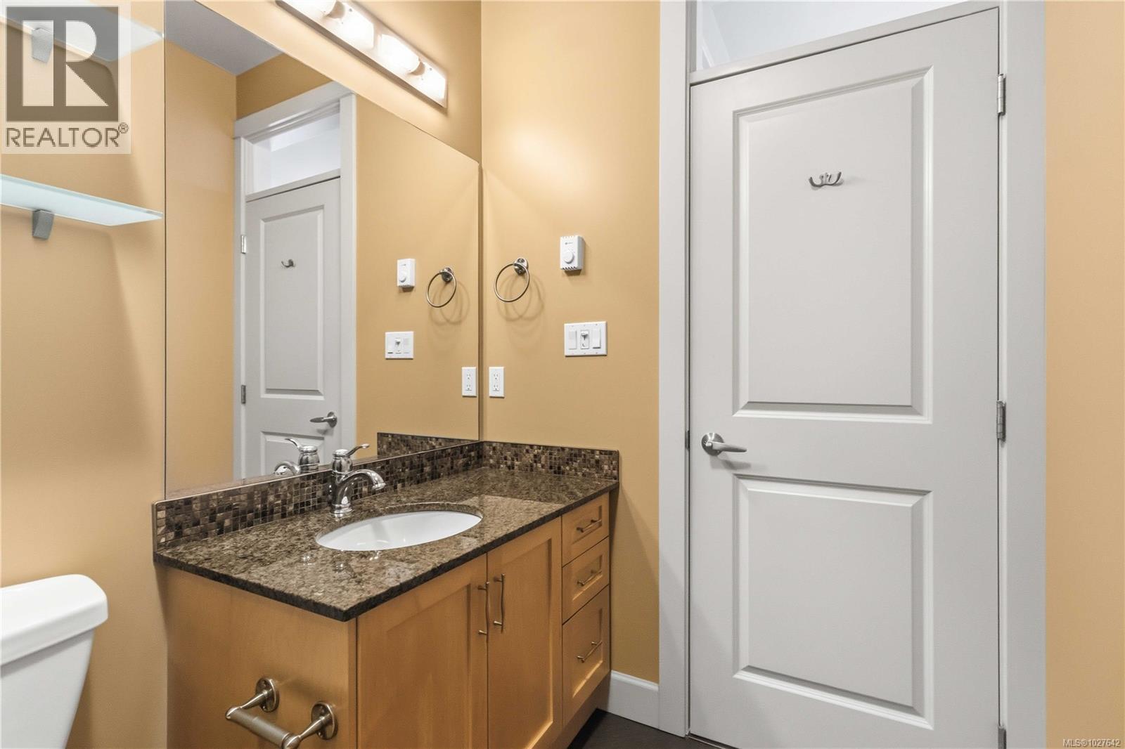 309 3210 JACKLIN Road, Langford