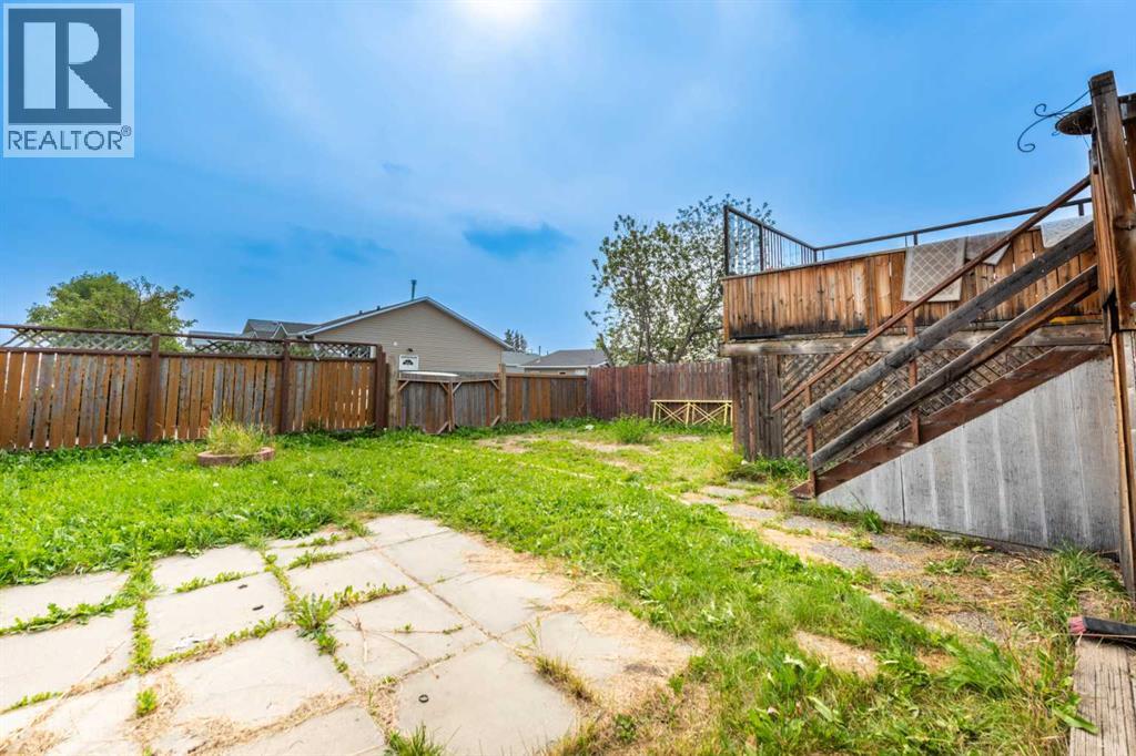 Single Family House Bi-level for Sale in  Whitehaven Road NE Whitehorn Calgary 