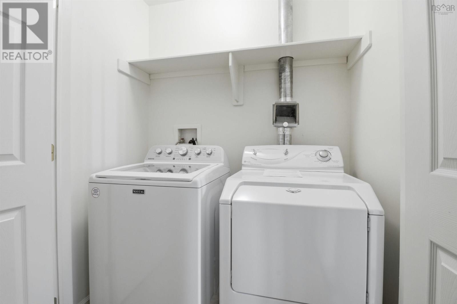 Property 27 of 40 of 216 767 Parkland Drive