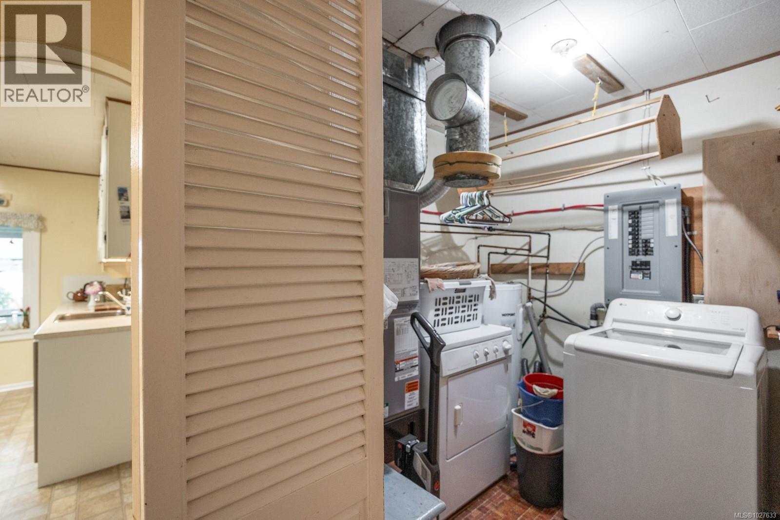 3296 Denman Rd, Denman Island