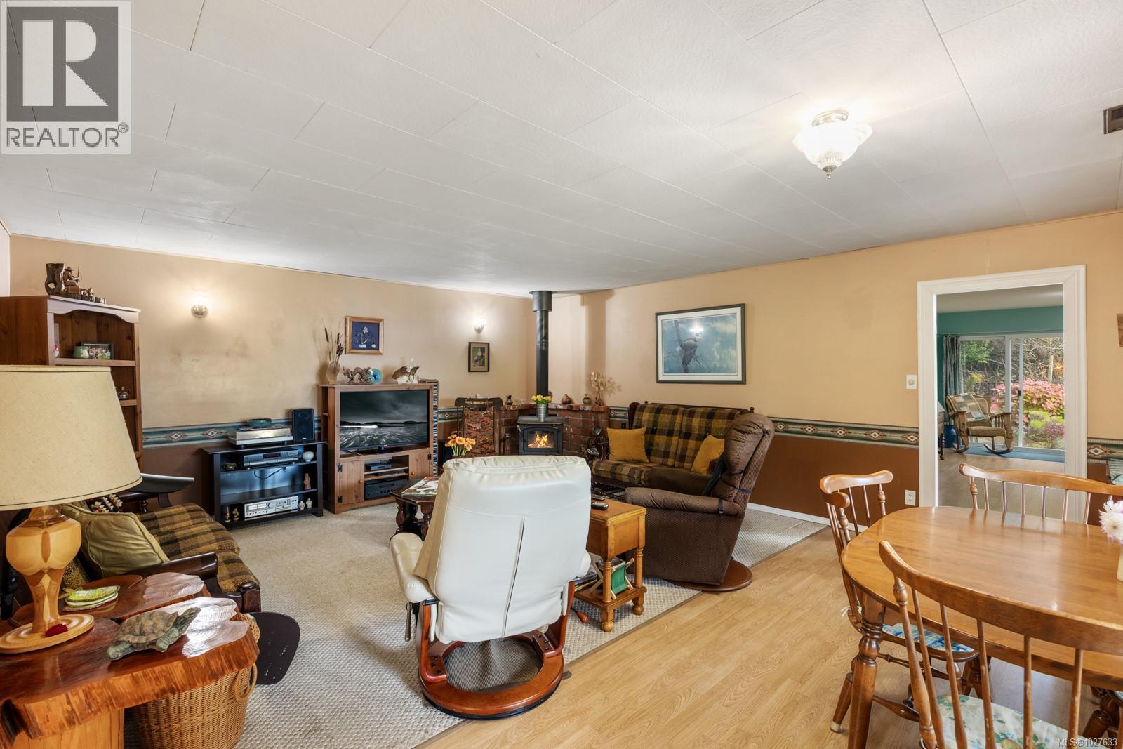 3296 Denman Rd, Denman Island