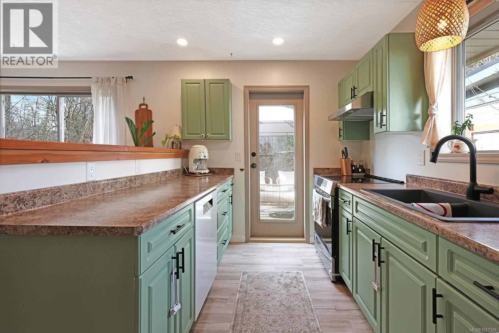 1471 Krebs Cres, Courtenay