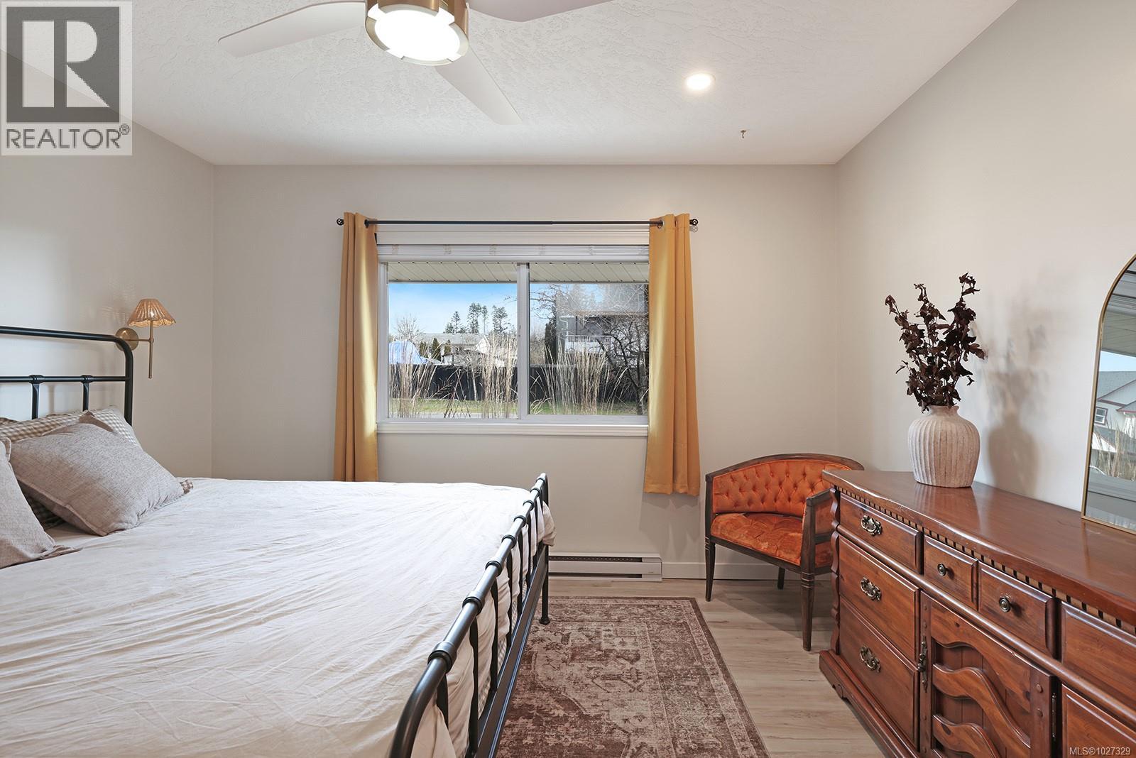 1471 Krebs Cres, Courtenay