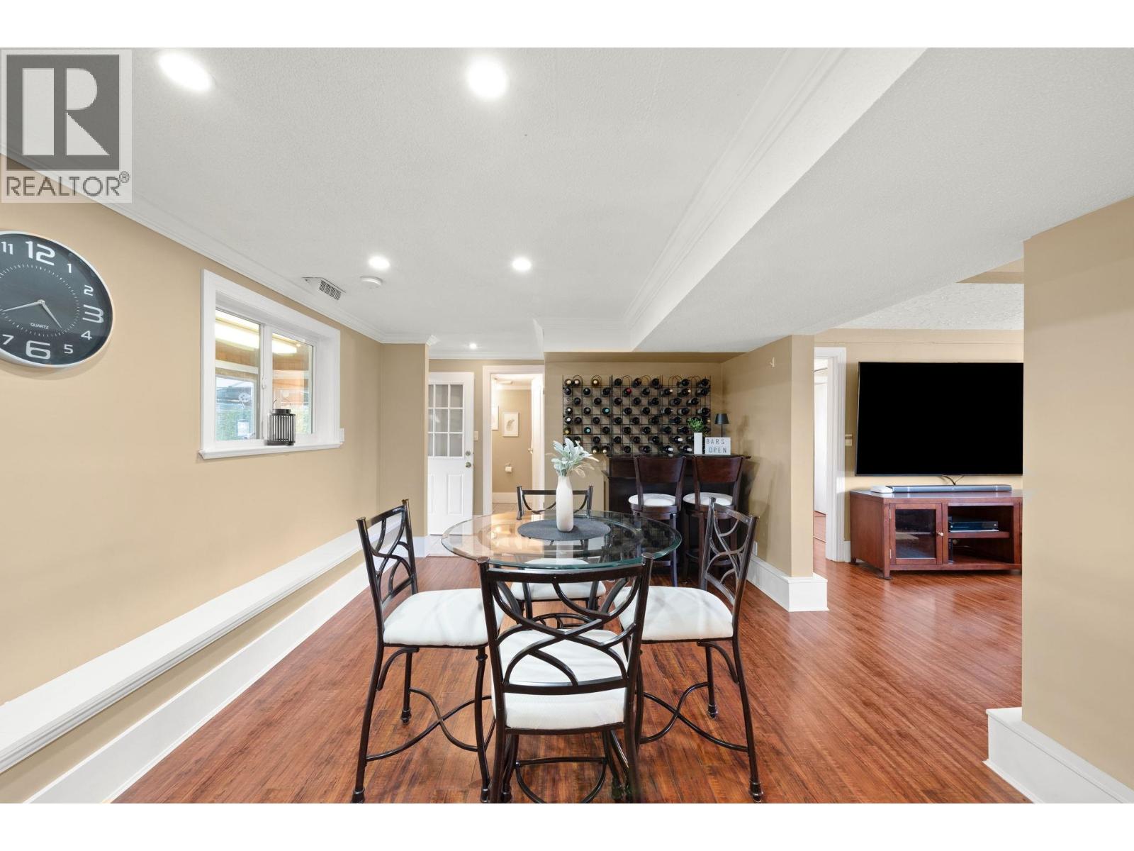 5812 48A Avenue, Delta