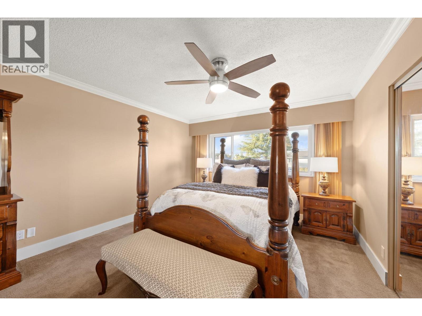 5812 48A Avenue, Delta