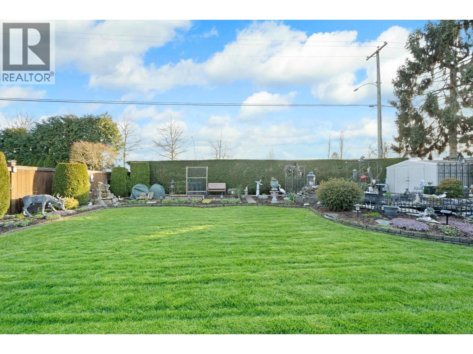 5812 48A Avenue, Delta