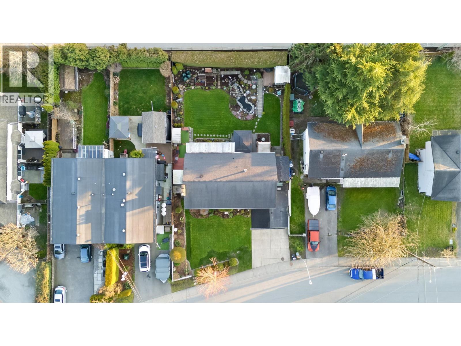 5812 48A Avenue, Delta