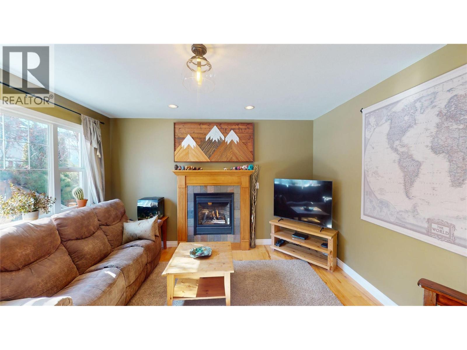 113 17th Street S, Cranbrook