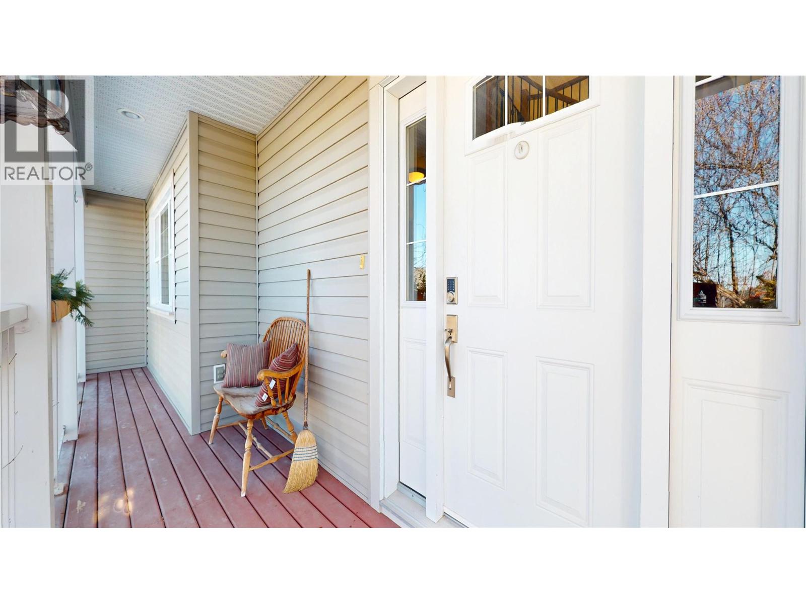 113 17th Street S, Cranbrook