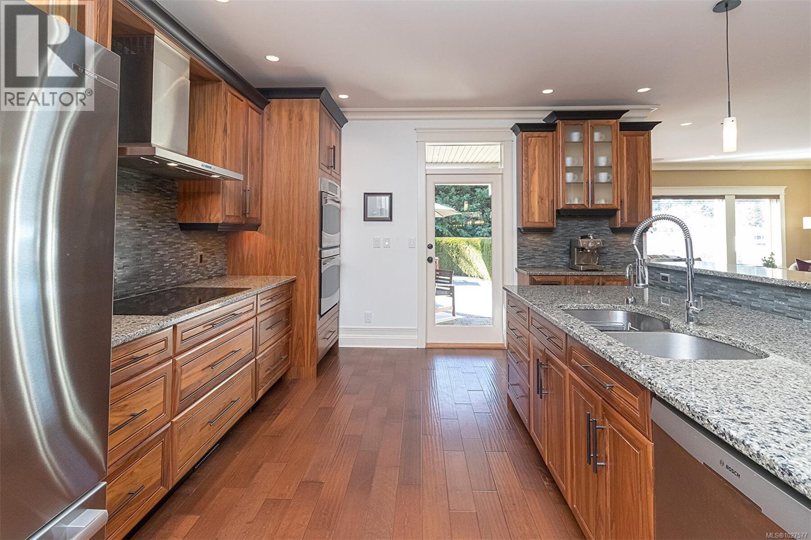  4148 Holland Avenue, Saanich