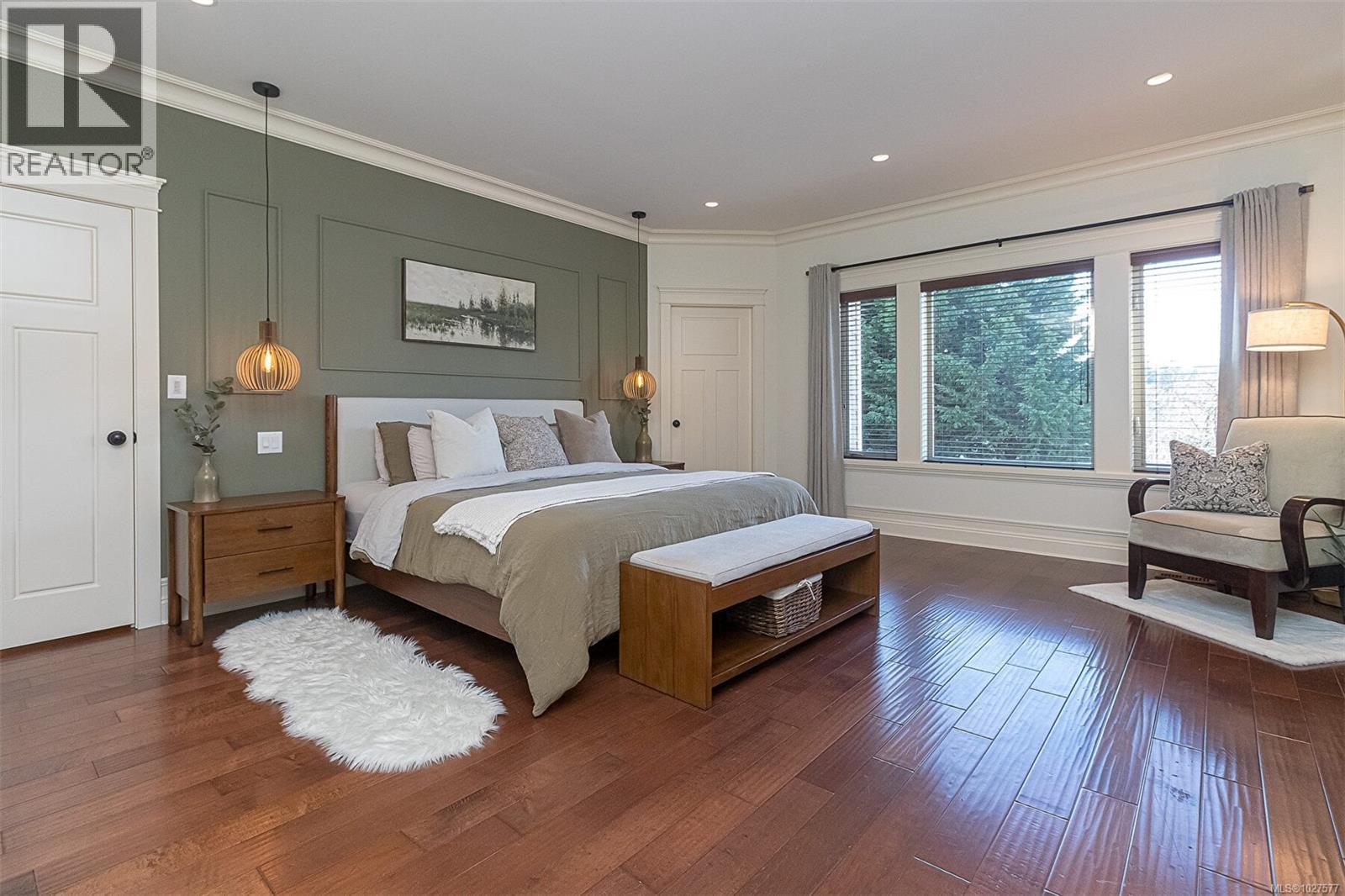  4148 Holland Avenue, Saanich