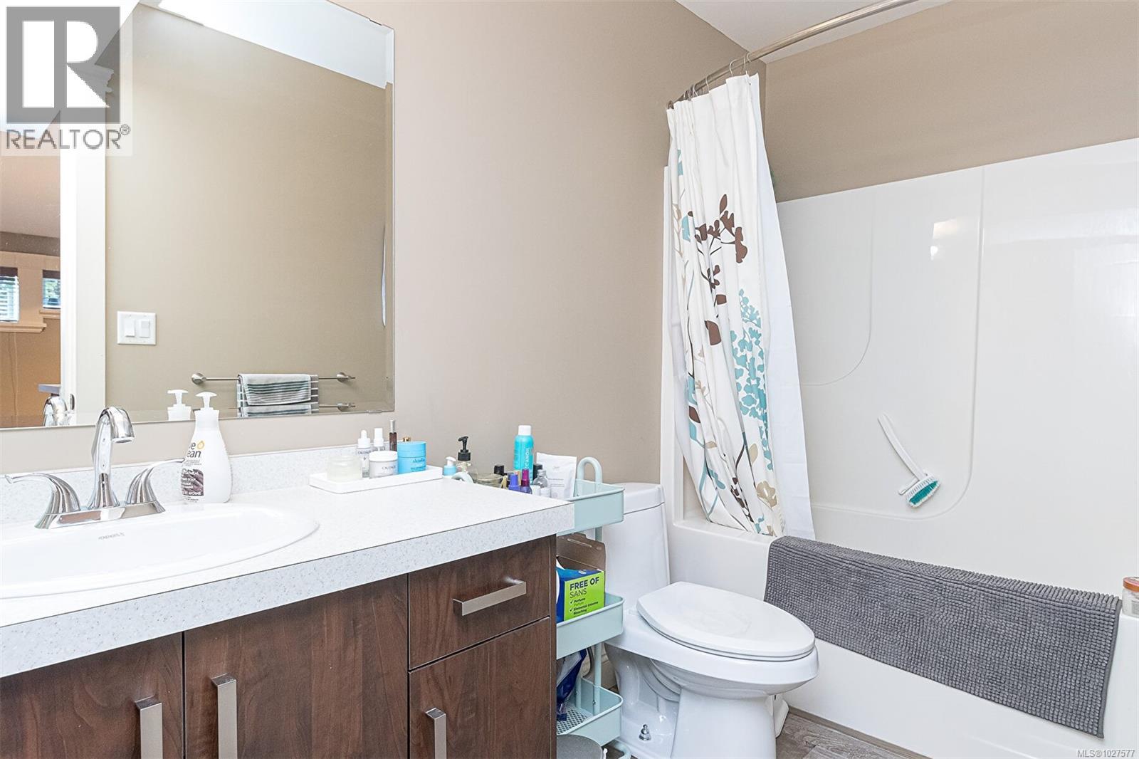  4148 Holland Avenue, Saanich