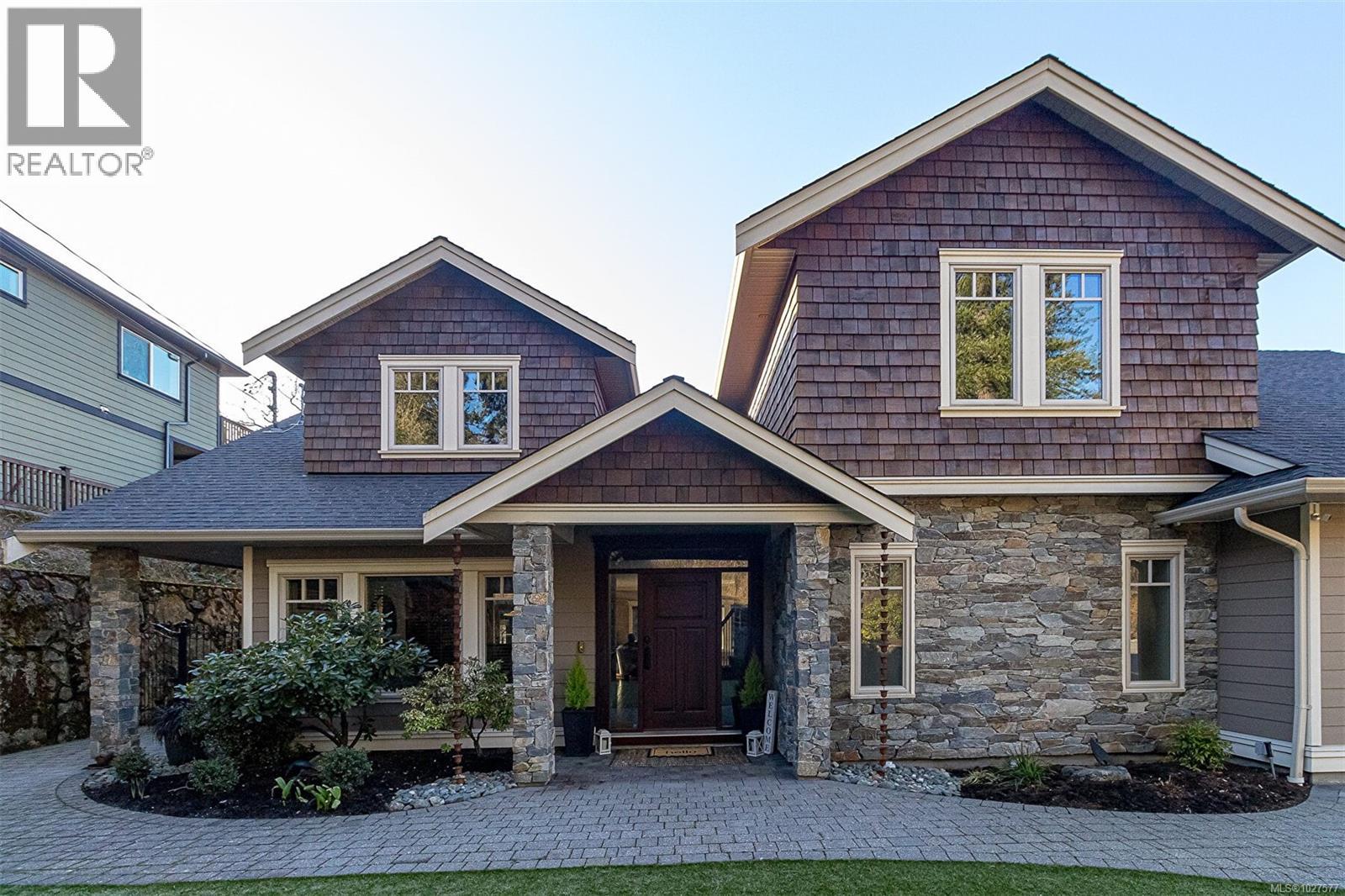  4148 Holland Avenue, Saanich