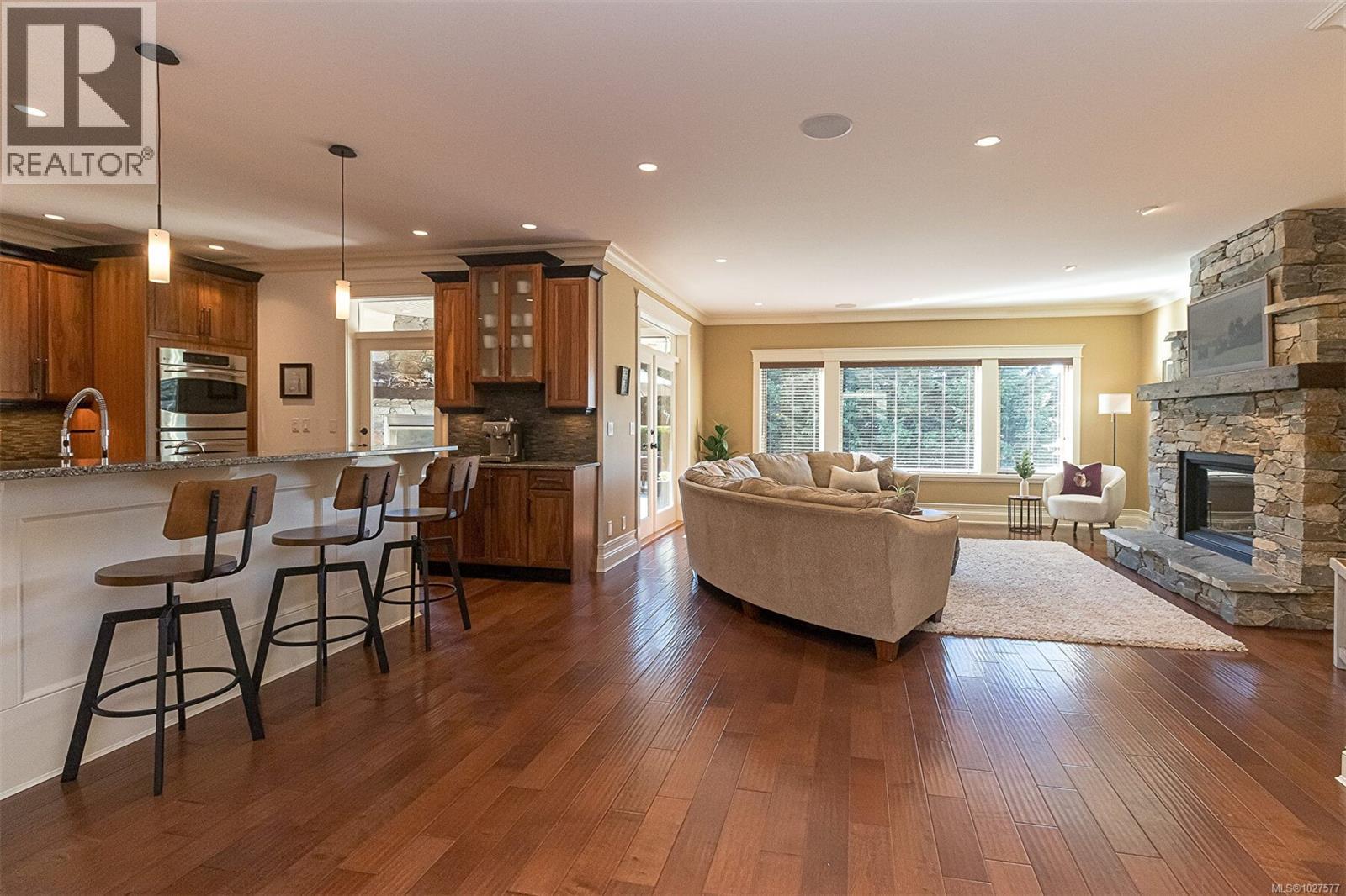  4148 Holland Avenue, Saanich