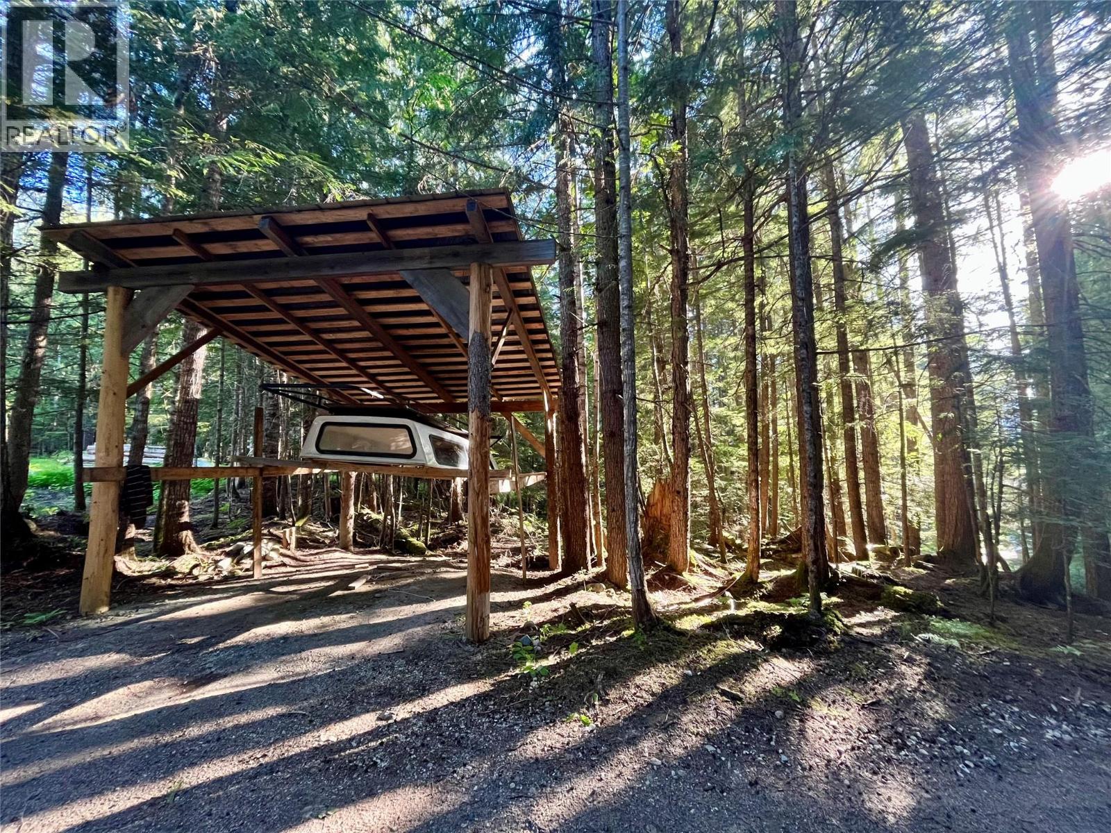 769 Beech Road, Nakusp