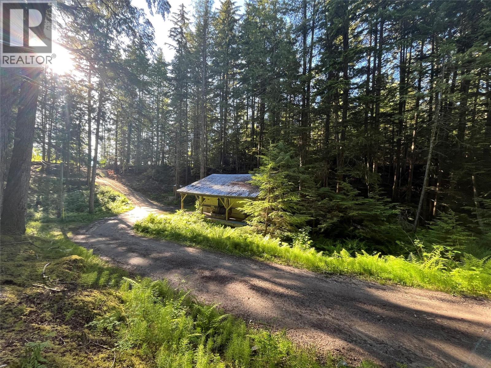 769 Beech Road, Nakusp