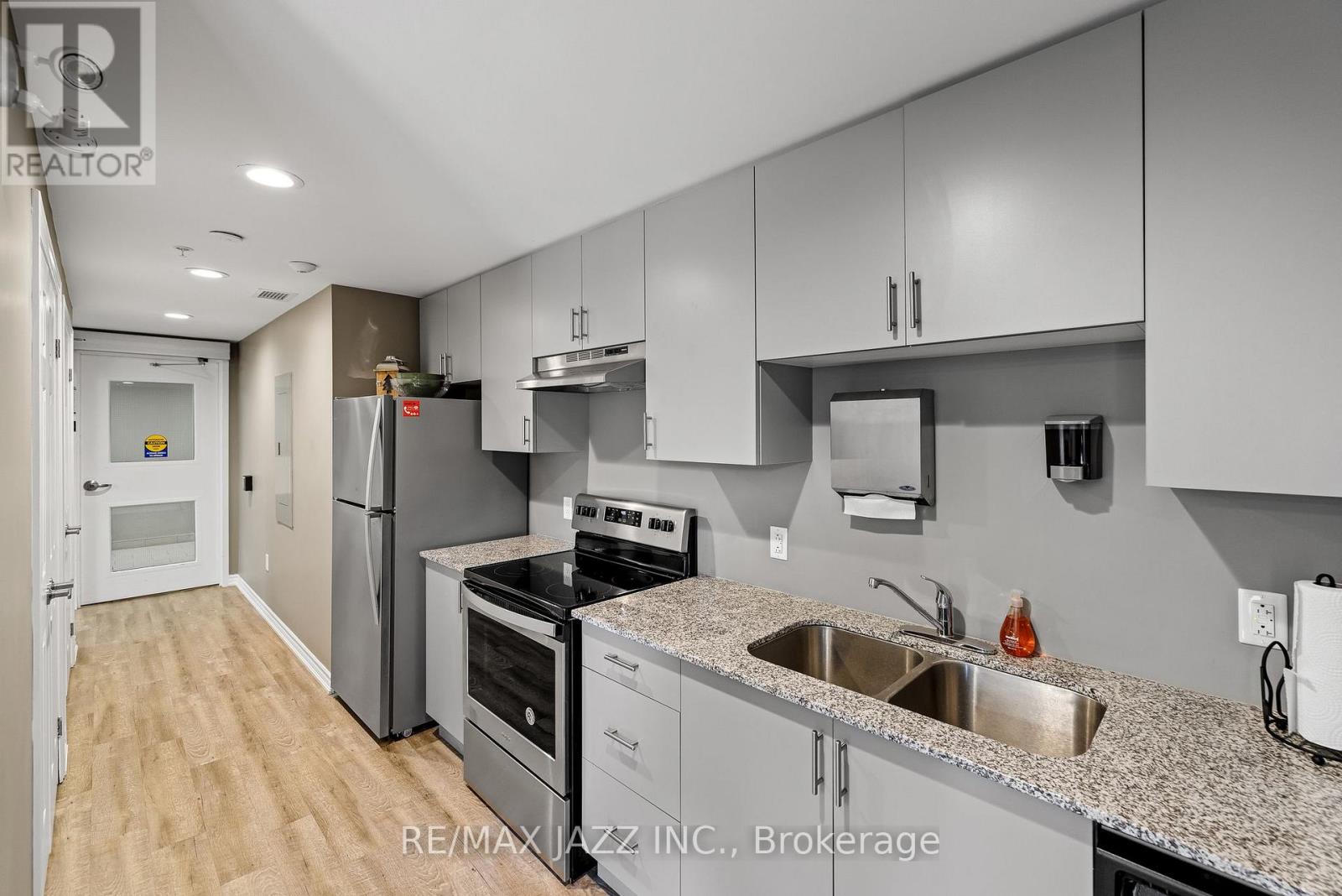 316 - 290 LIBERTY STREET N, Clarington (Bowmanville), Ontario, L1C0V5 — Photo 32