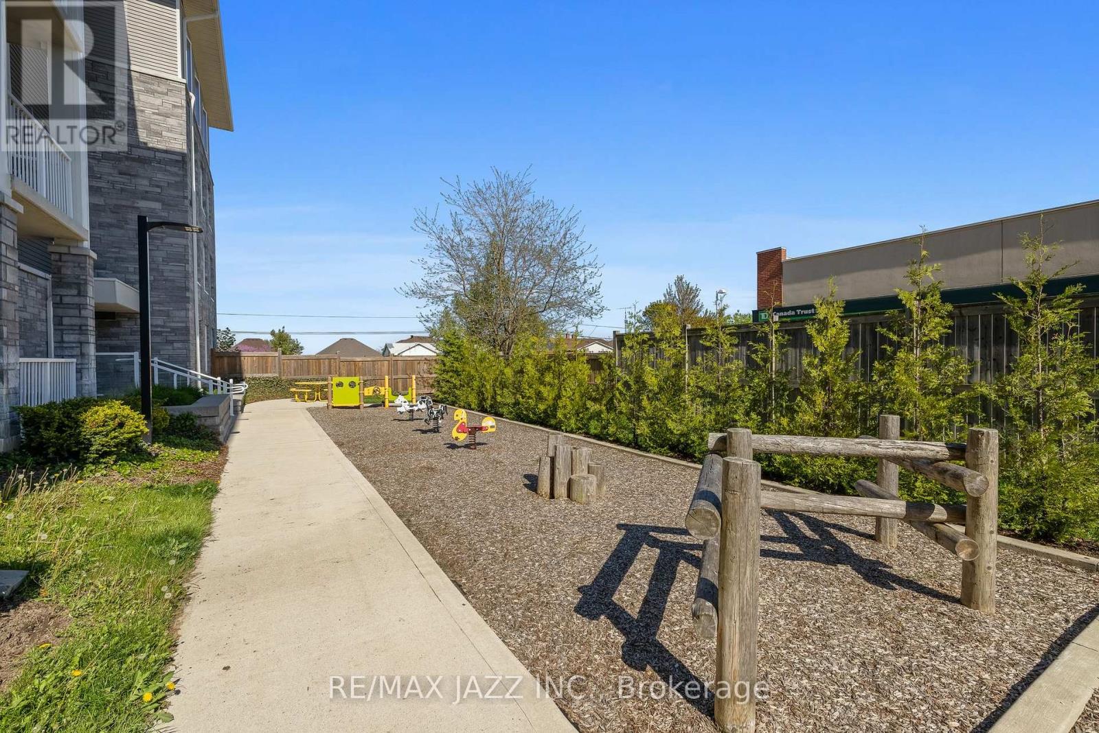 316 - 290 LIBERTY STREET N, Clarington (Bowmanville), Ontario, L1C0V5 — Photo 39