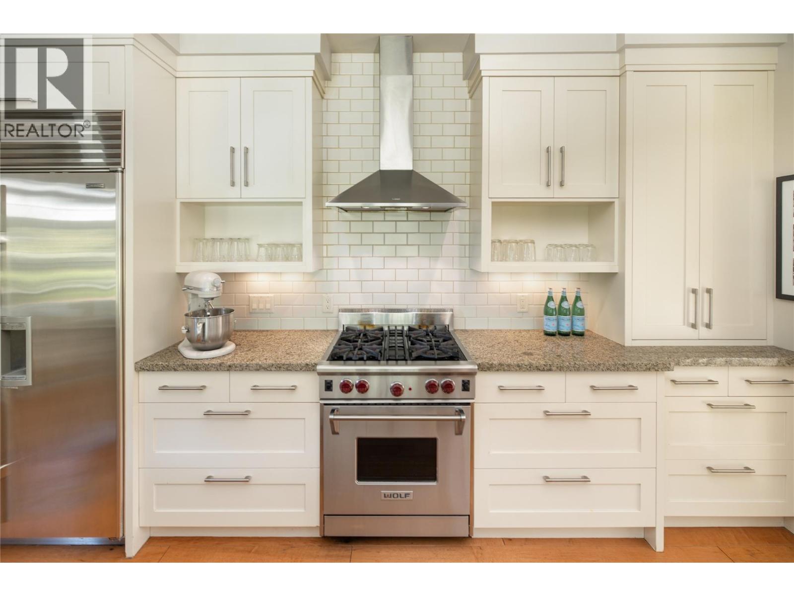  529 KNOWLES Road, Kelowna