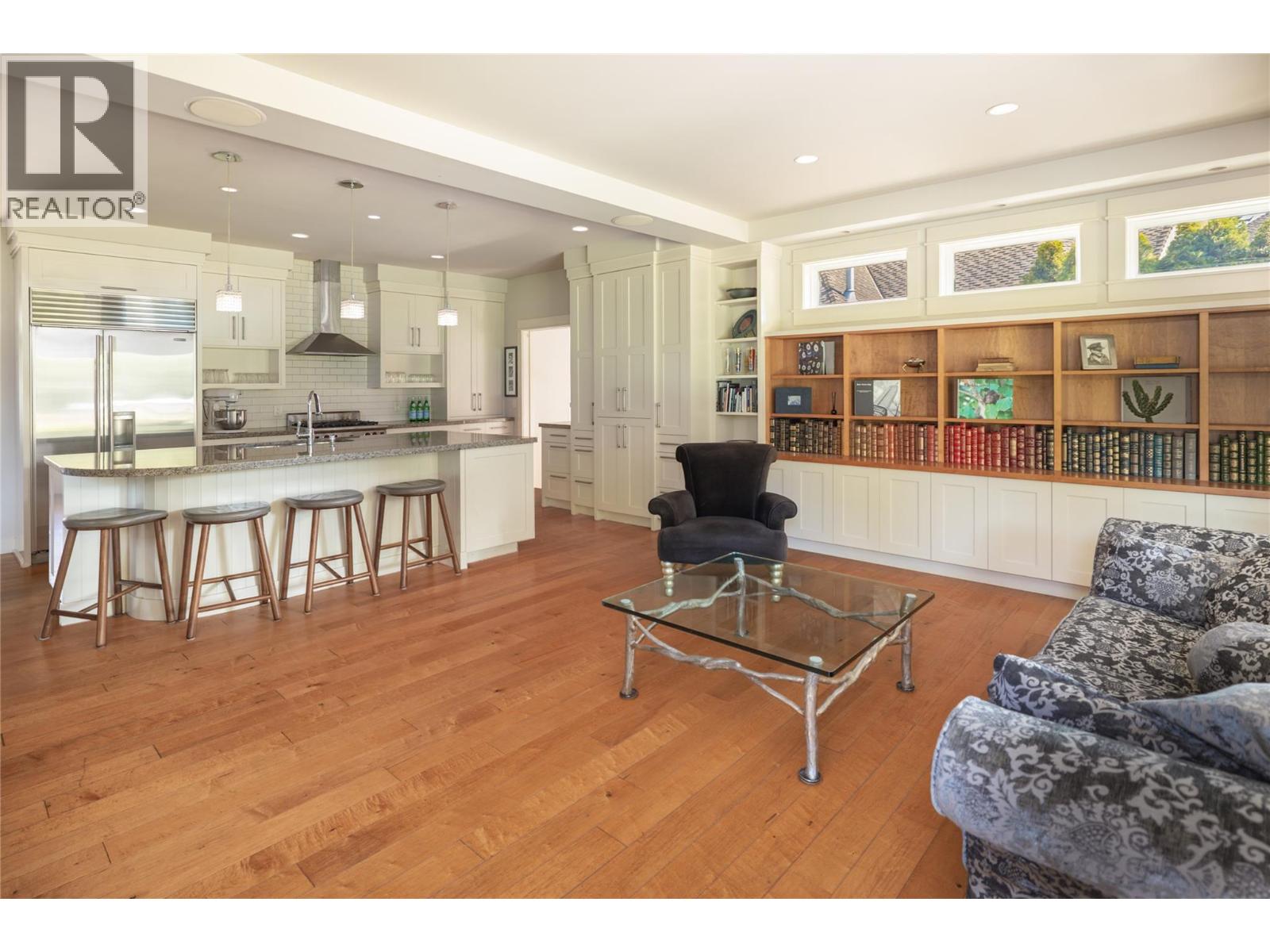  529 KNOWLES Road, Kelowna