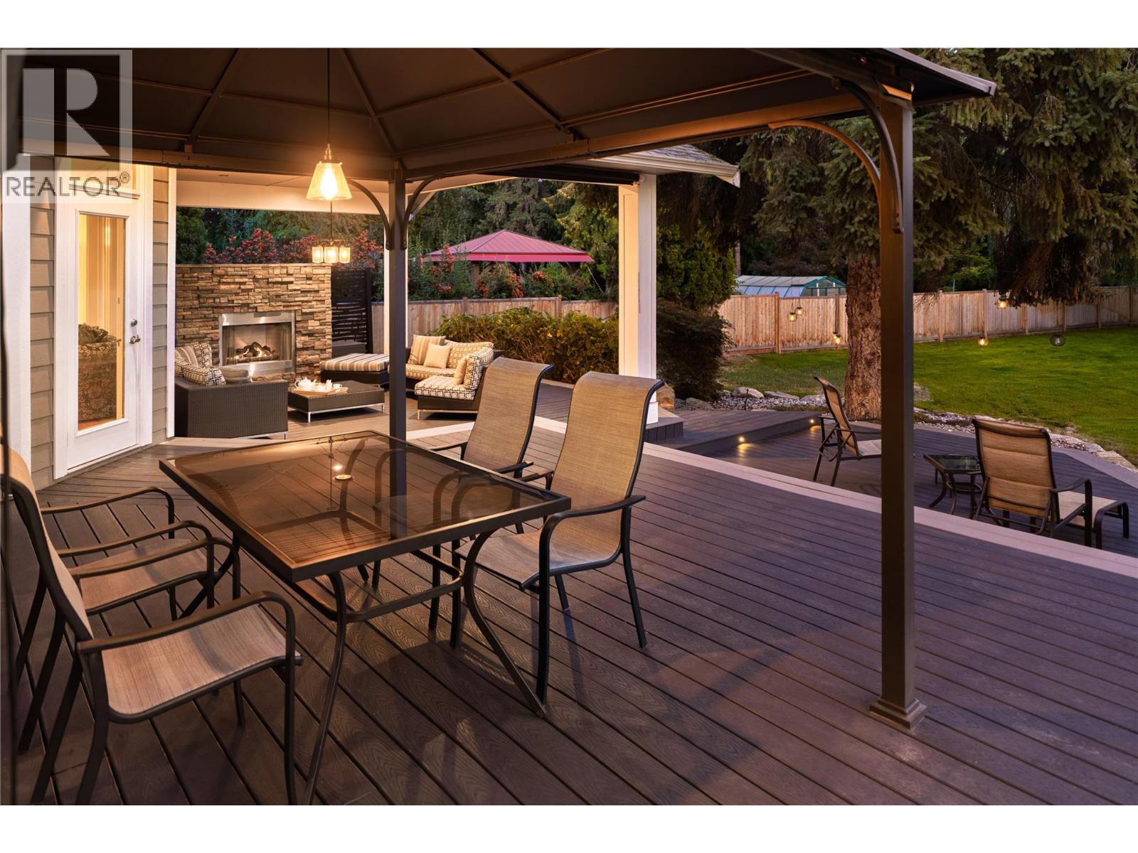  529 KNOWLES Road, Kelowna