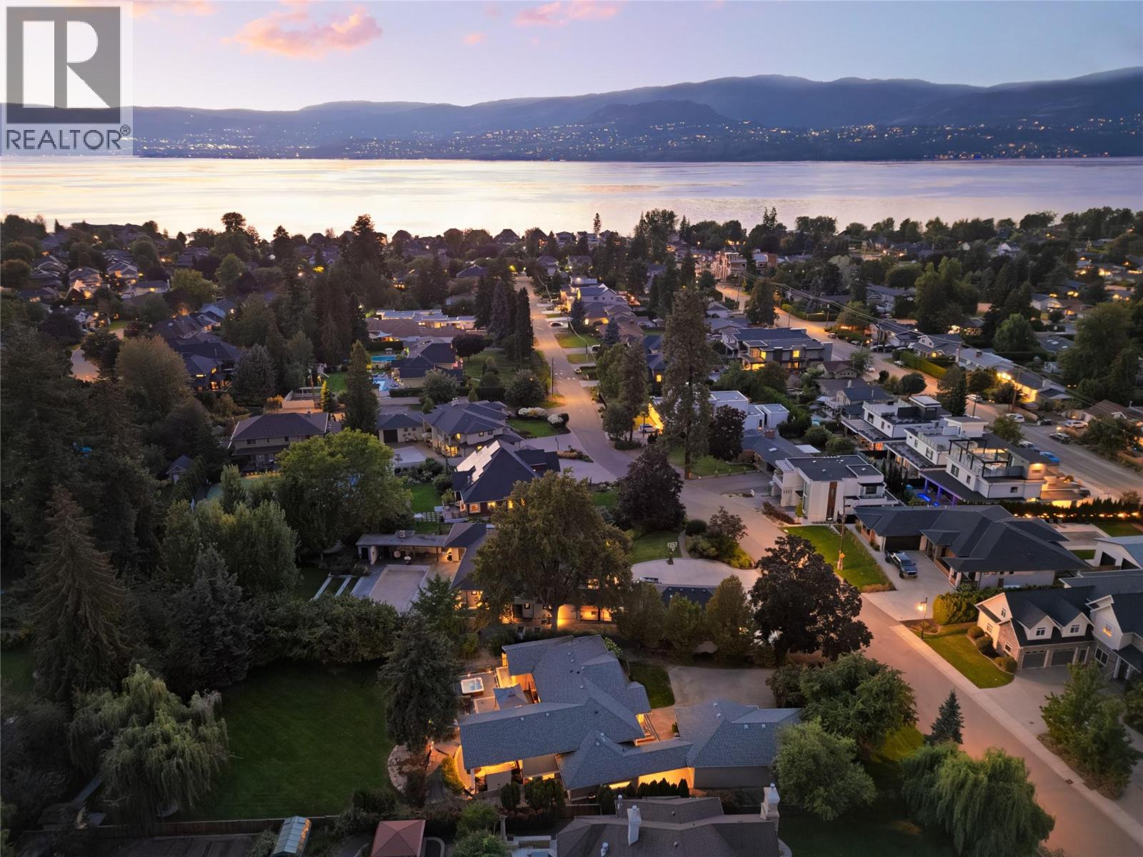  529 KNOWLES Road, Kelowna
