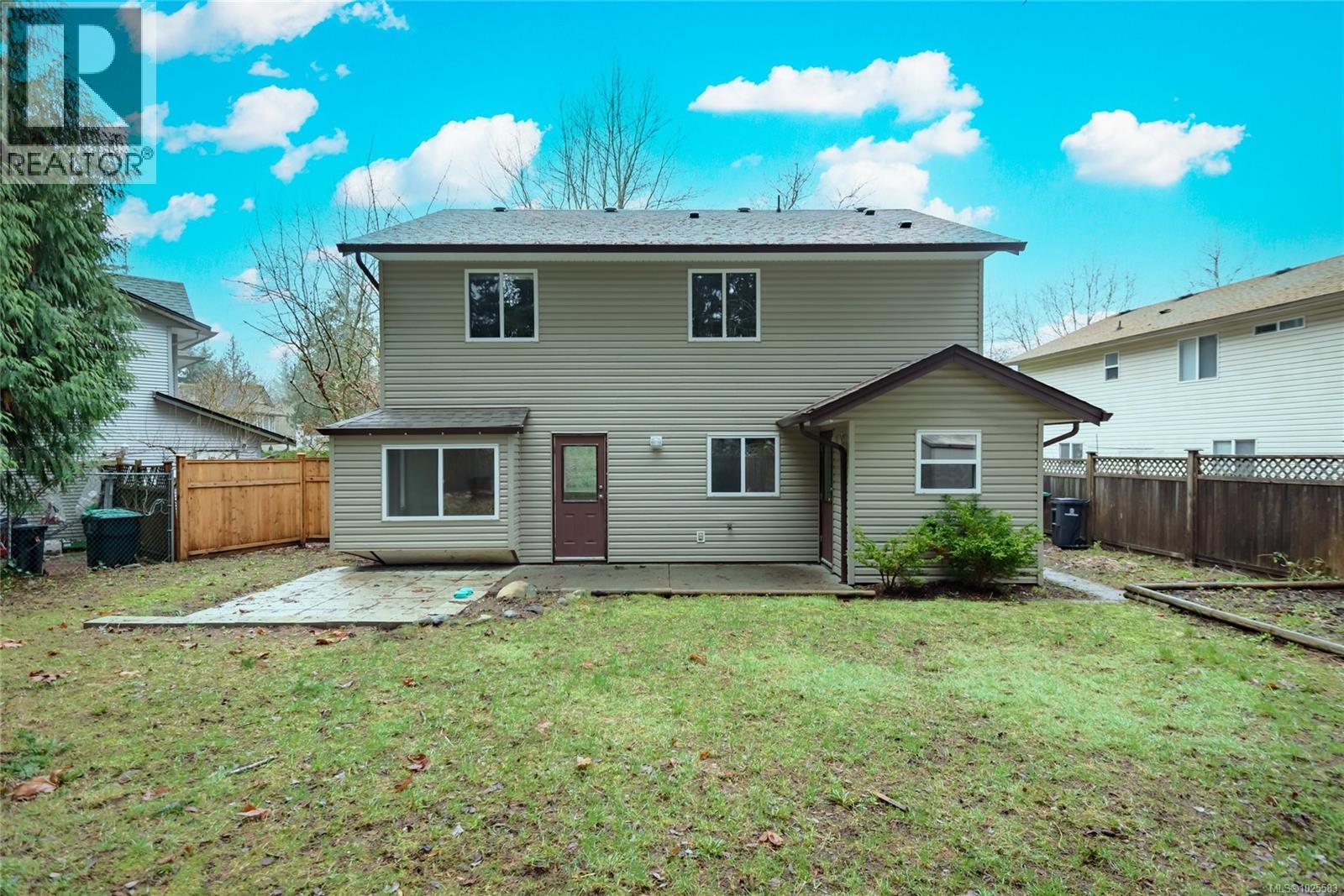 2260 TAMARACK DR - 33