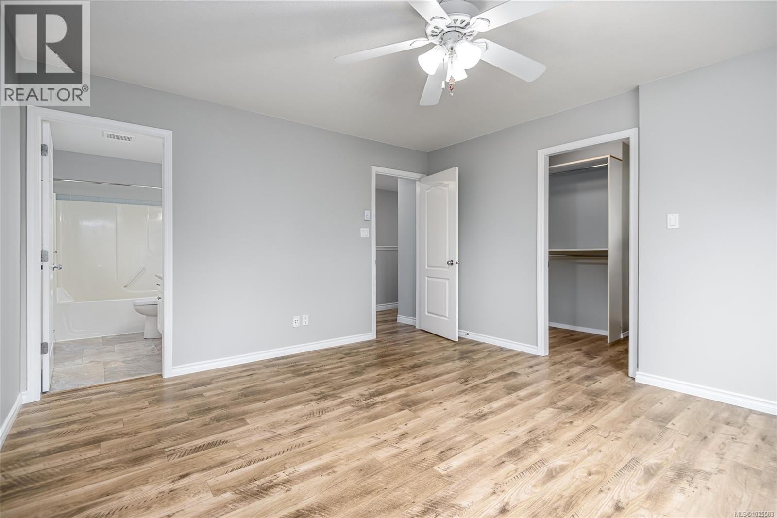 2260 TAMARACK DR - 21