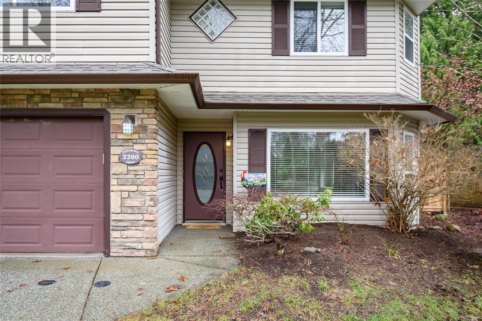 2260 TAMARACK DR - 42