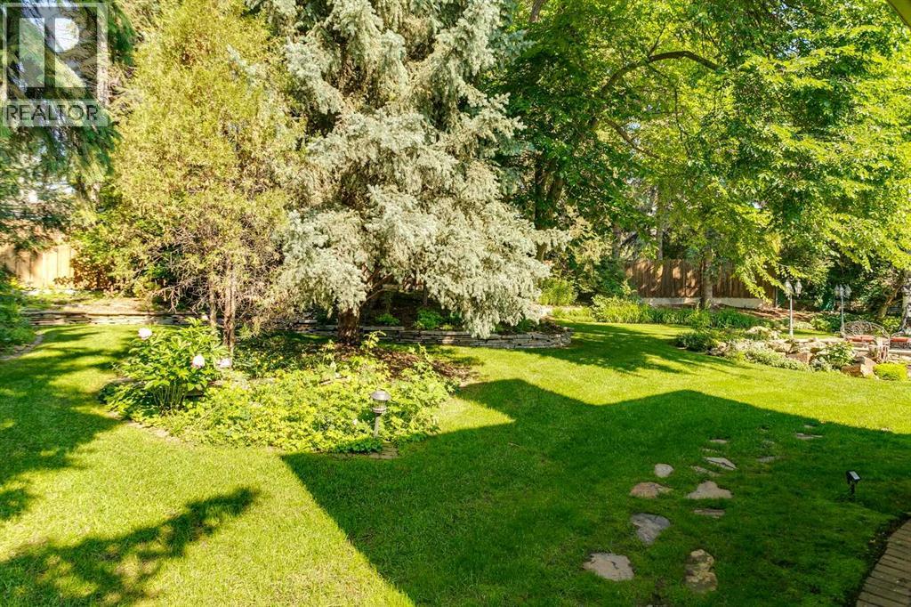 Single Family House Bungalow for Sale in  Eagle Ridge Place SW Eagle Ridge Calgary 