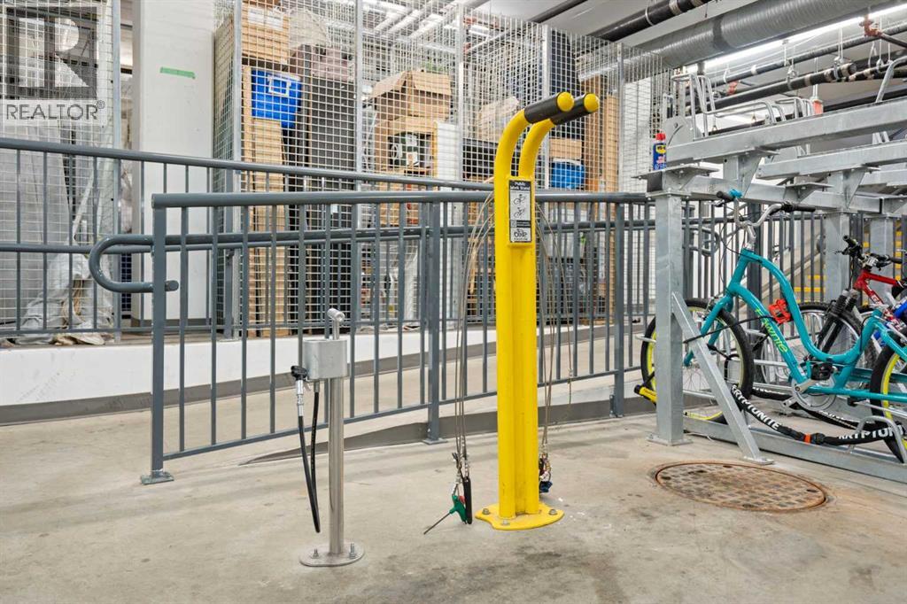 
          450 8 Avenue Southeast
            <br/>
            <span>Calgary</span>
            , 
            <span>AB</span>
             <span>T2G1T2</span>
         - Photo 30