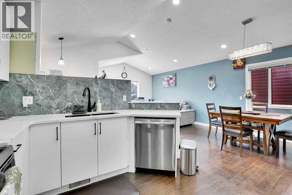 Single Family House 4 Level for Sale in  Saddlecrest Close NE Saddle Ridge Calgary 