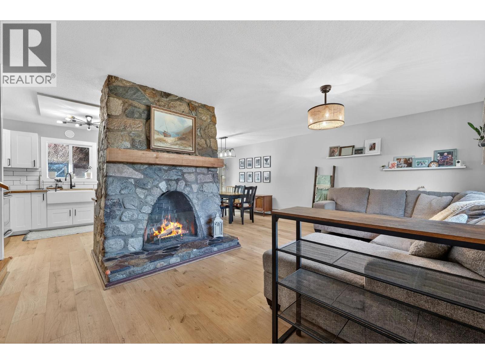 7312 Fintry Delta Road, Kelowna