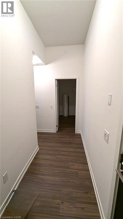 #413 55 DUKE STREET W - 5