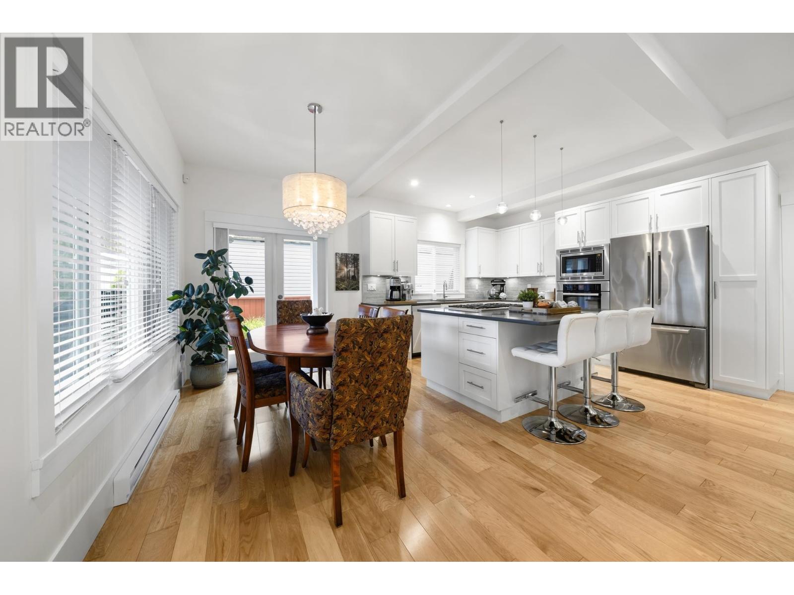 87 3295 SUNNYSIDE ROAD, Anmore