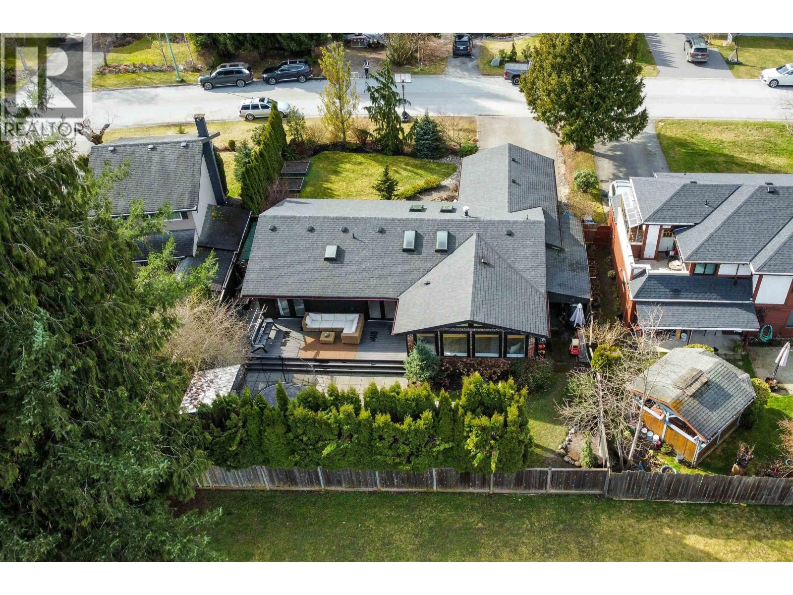 1518 EAGLE RUN DRIVE, Squamish