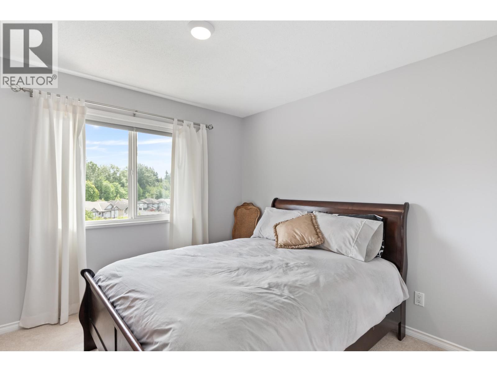 11728 CREEKSIDE STREET, Maple Ridge