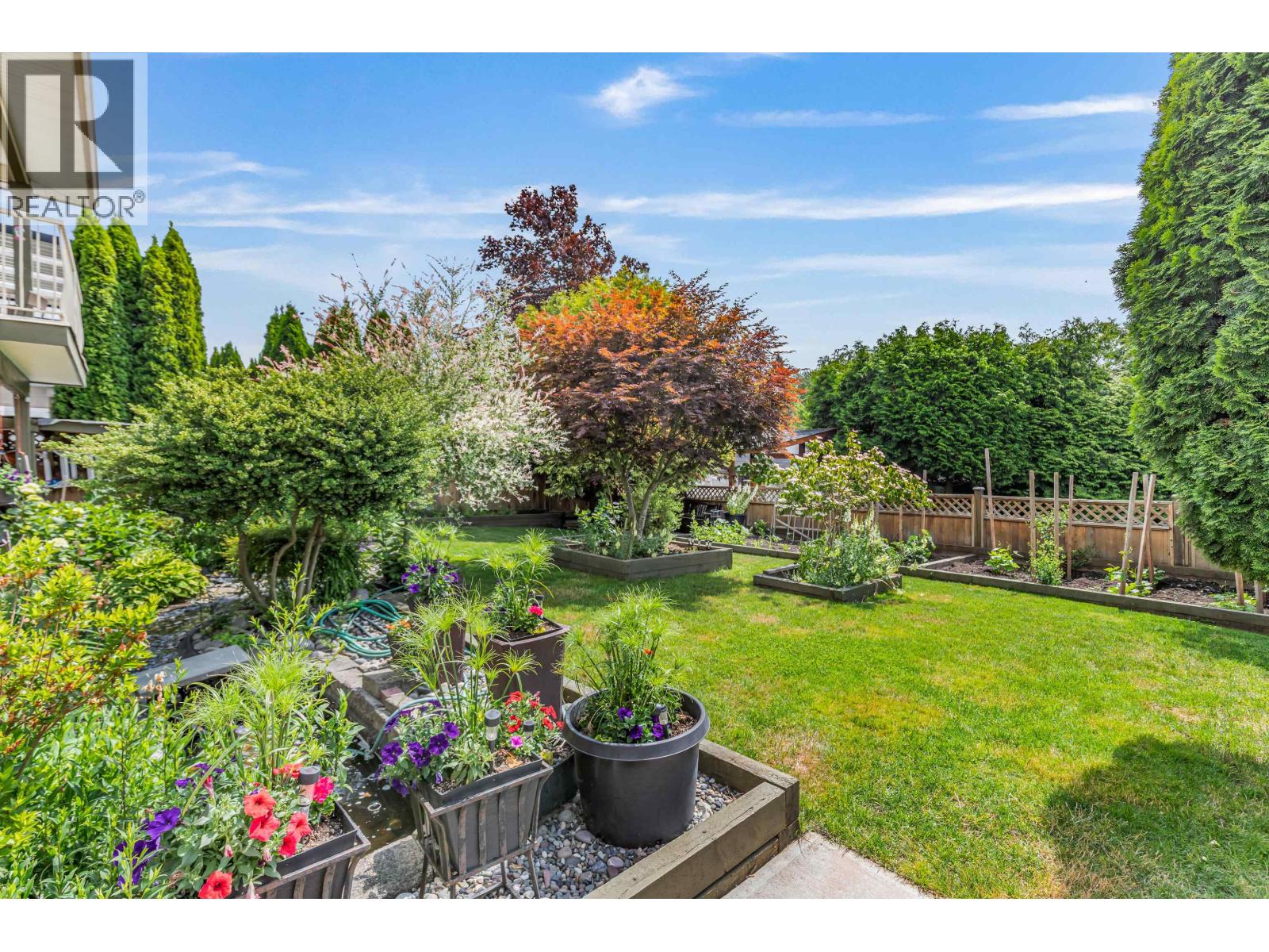 11728 CREEKSIDE STREET, Maple Ridge