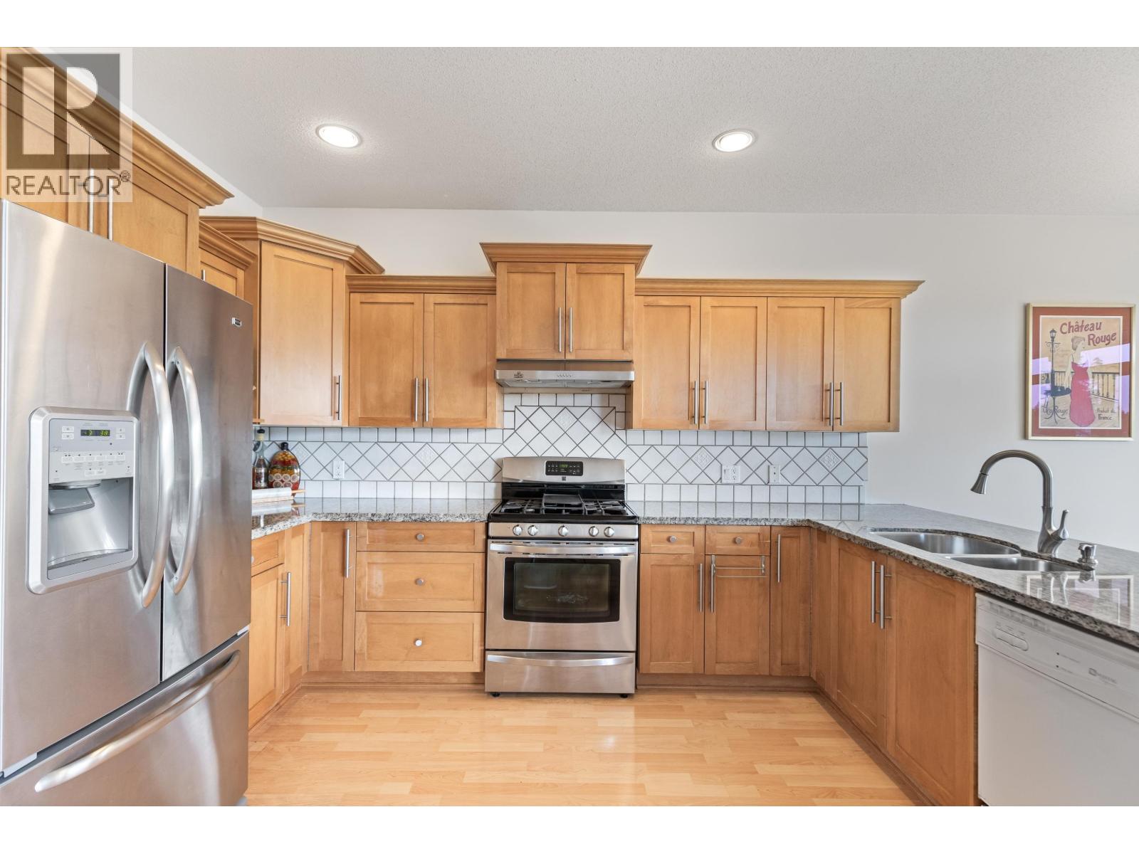 11728 CREEKSIDE STREET, Maple Ridge