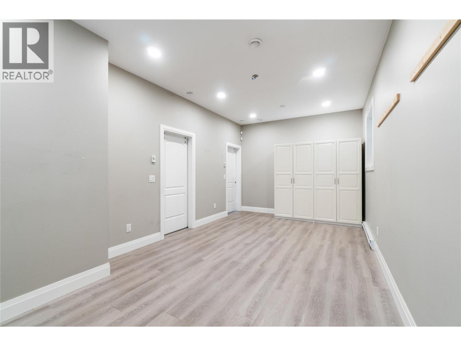 37 1070 1 Street Southeast, Salmon Arm