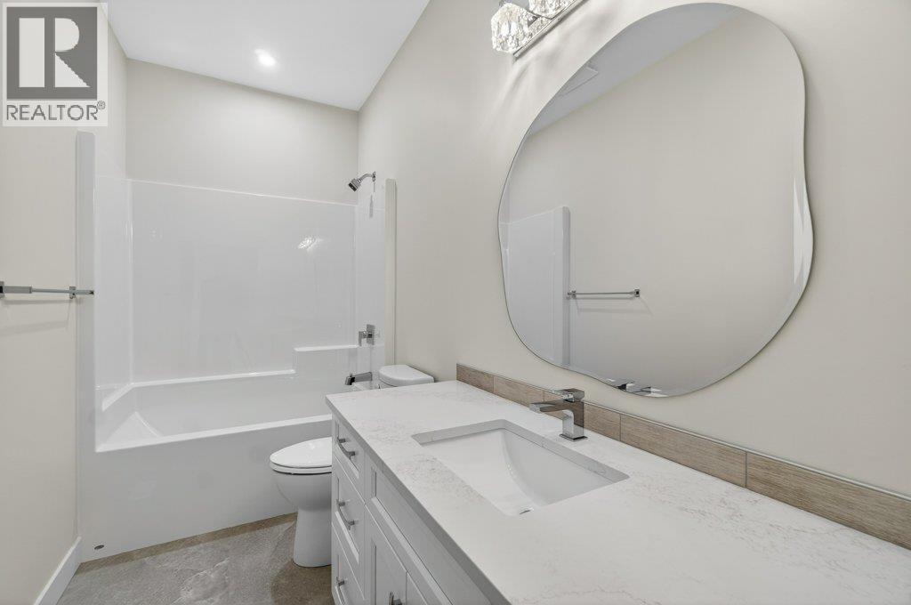 1840 10 Street SW Unit# 22, Salmon Arm