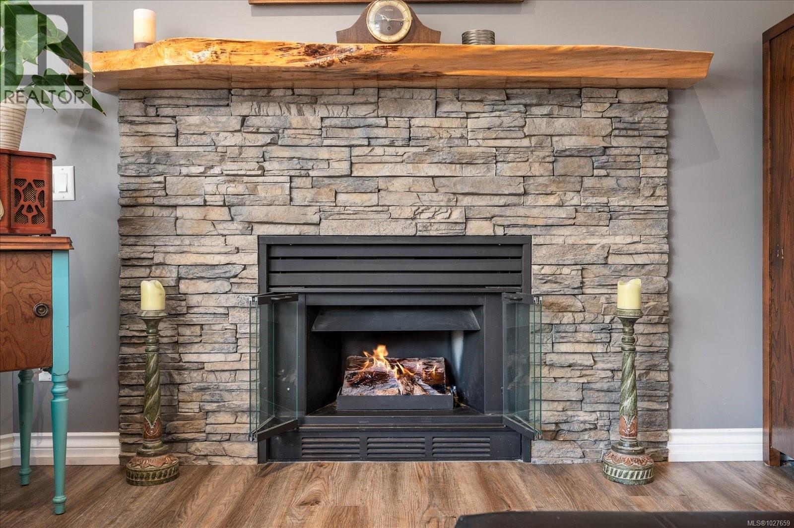 5853 Tweedsmuir Cres, Nanaimo