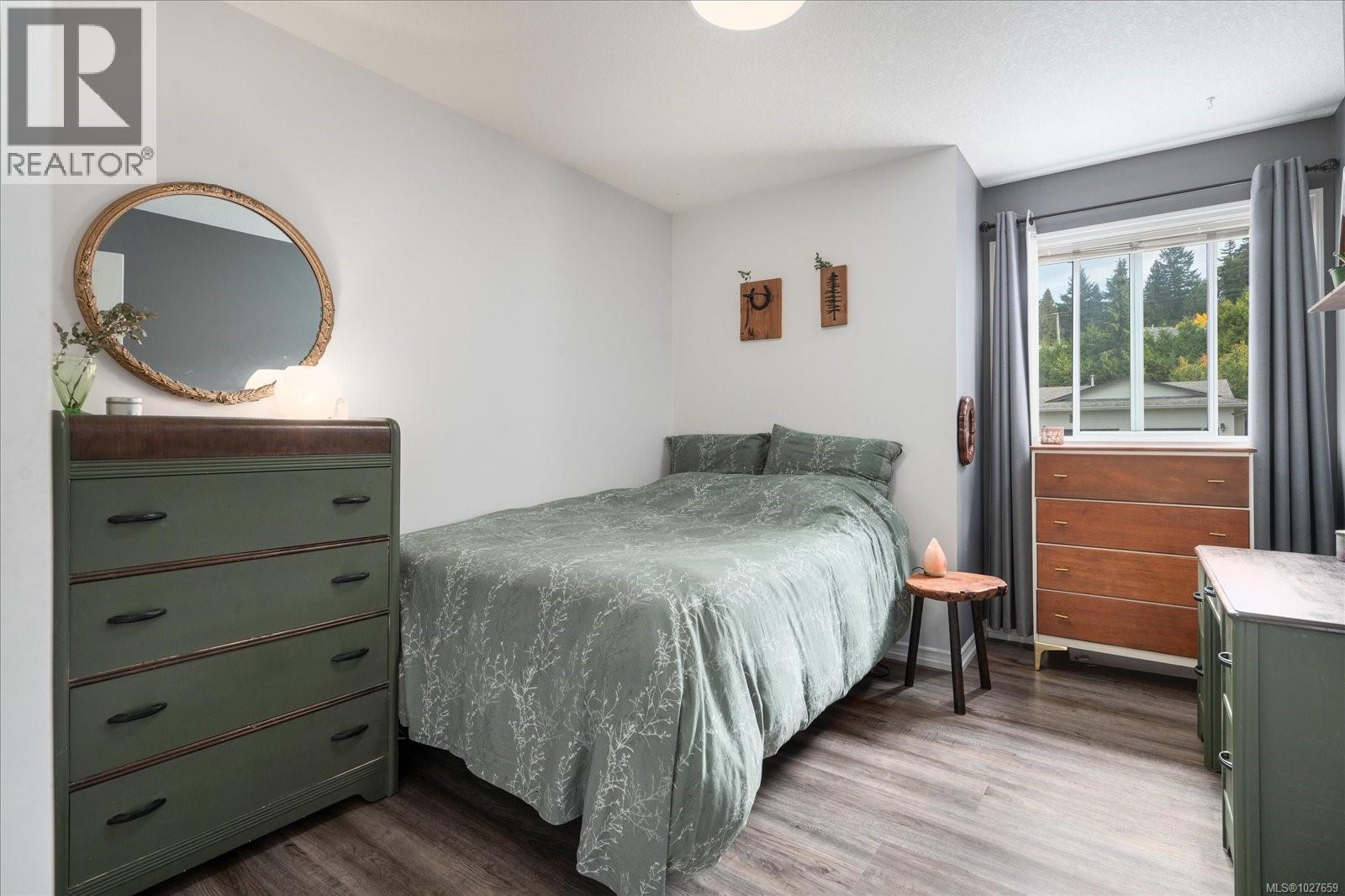 5853 Tweedsmuir Cres, Nanaimo