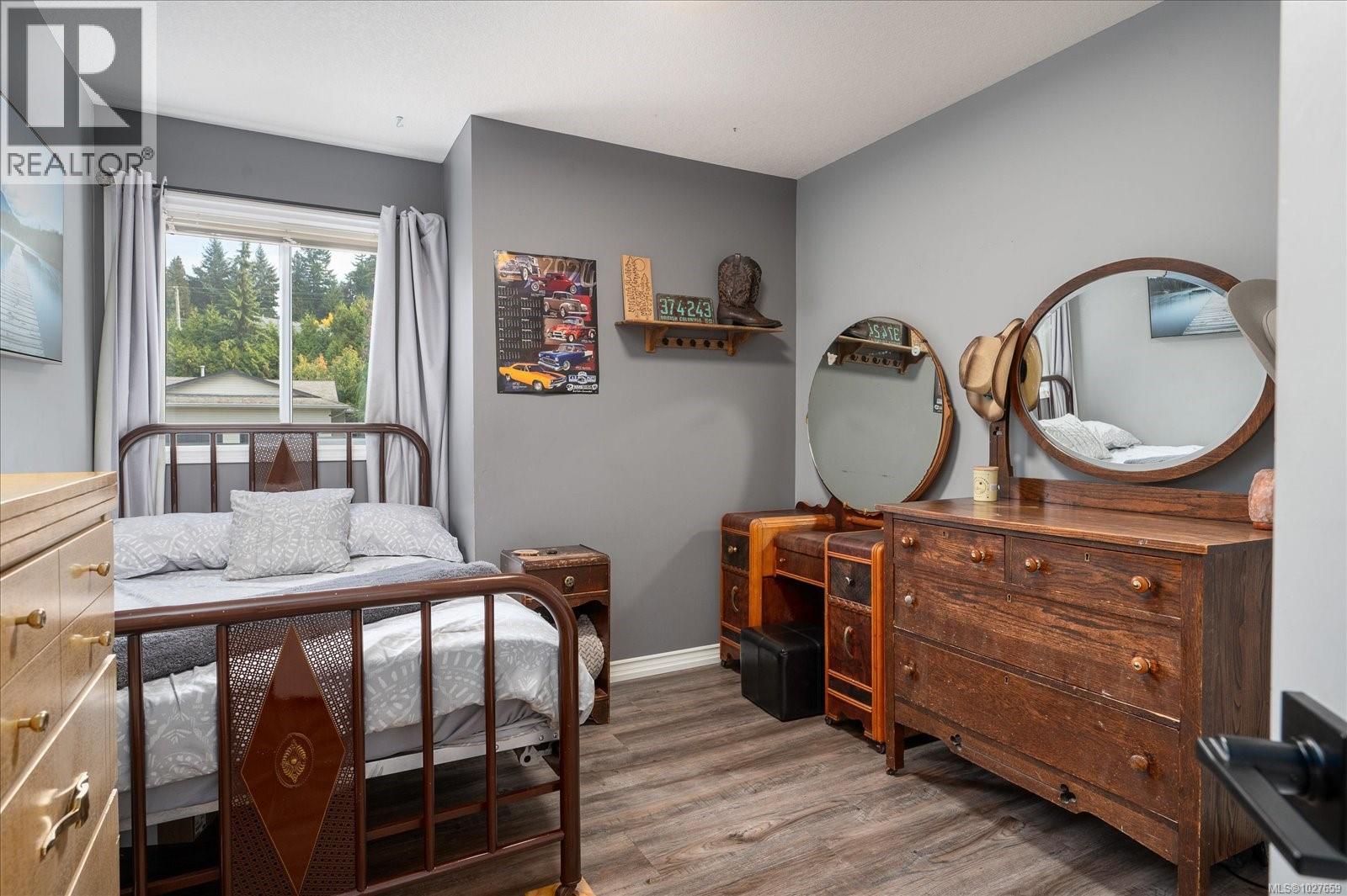 5853 Tweedsmuir Cres, Nanaimo