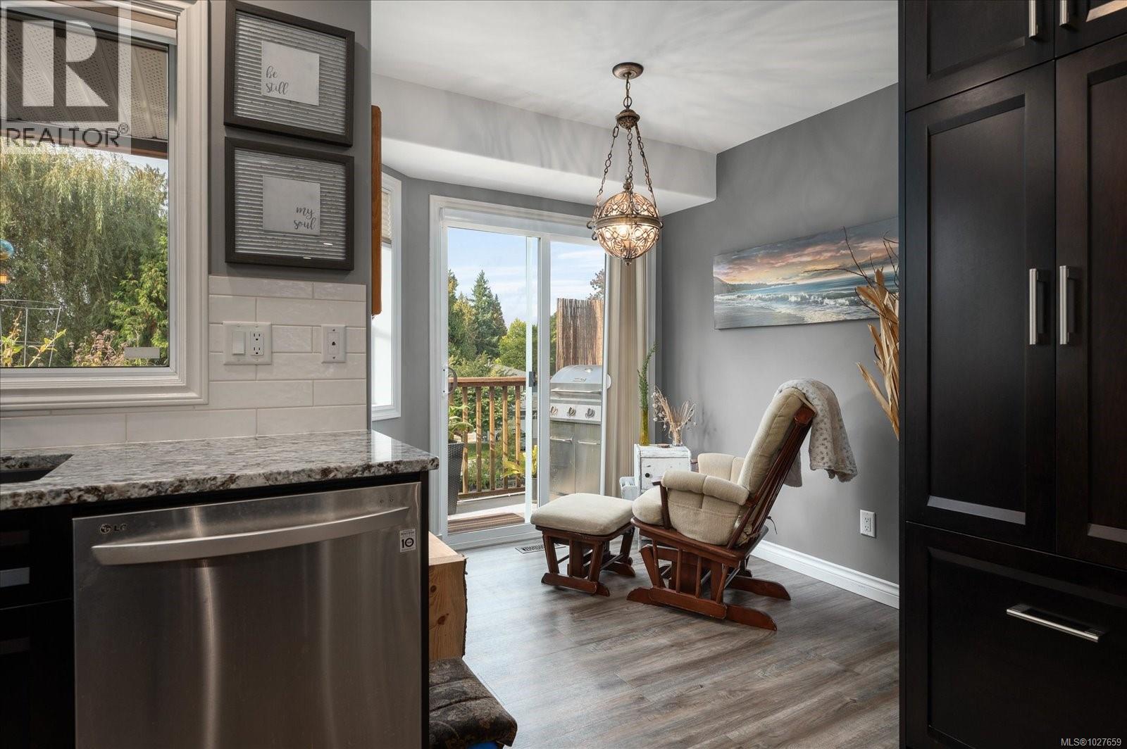 5853 Tweedsmuir Cres, Nanaimo