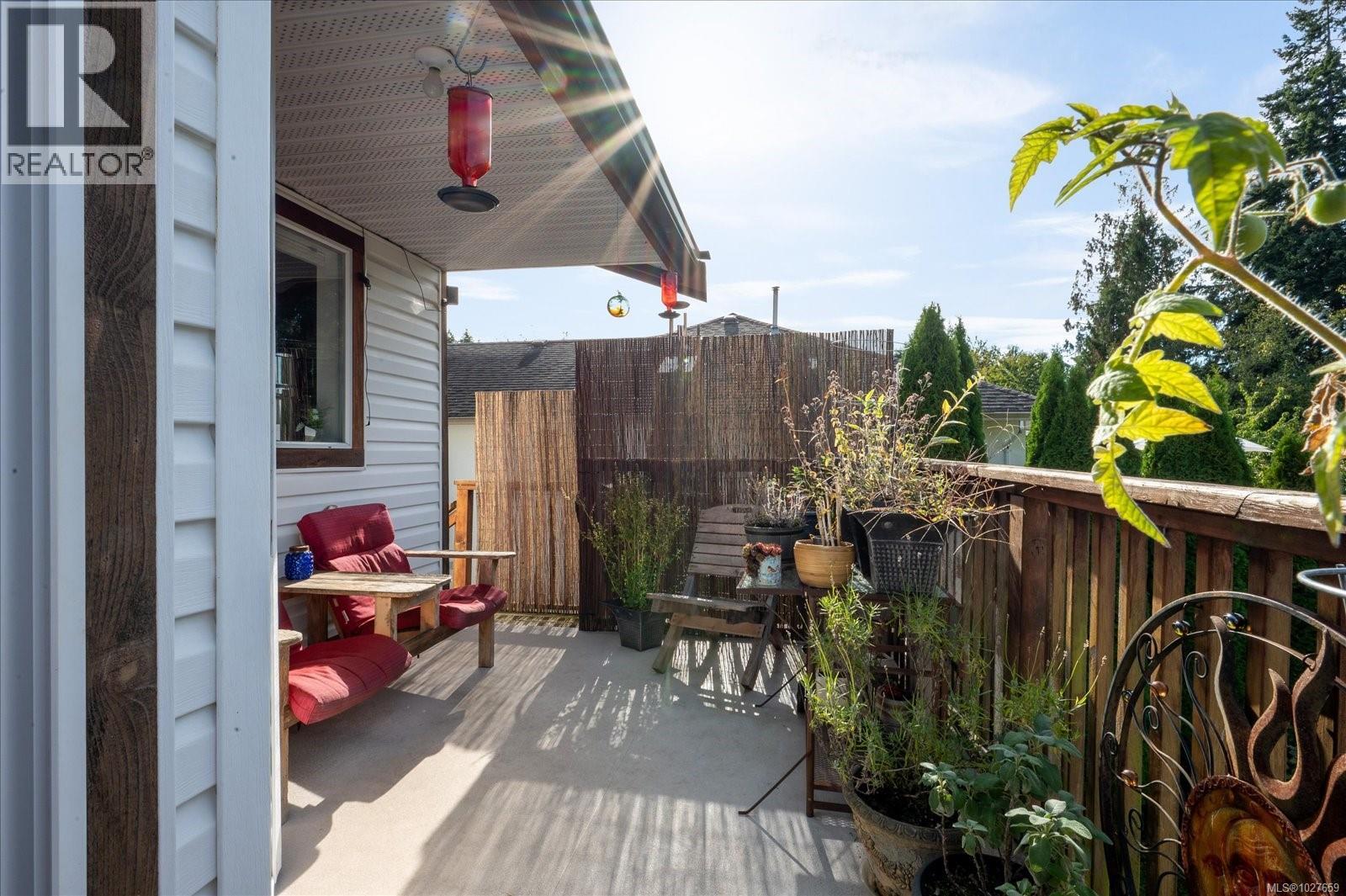 5853 Tweedsmuir Cres, Nanaimo