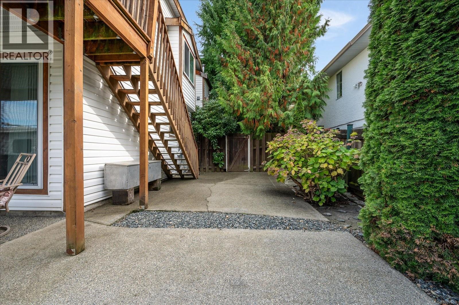 5853 Tweedsmuir Cres, Nanaimo